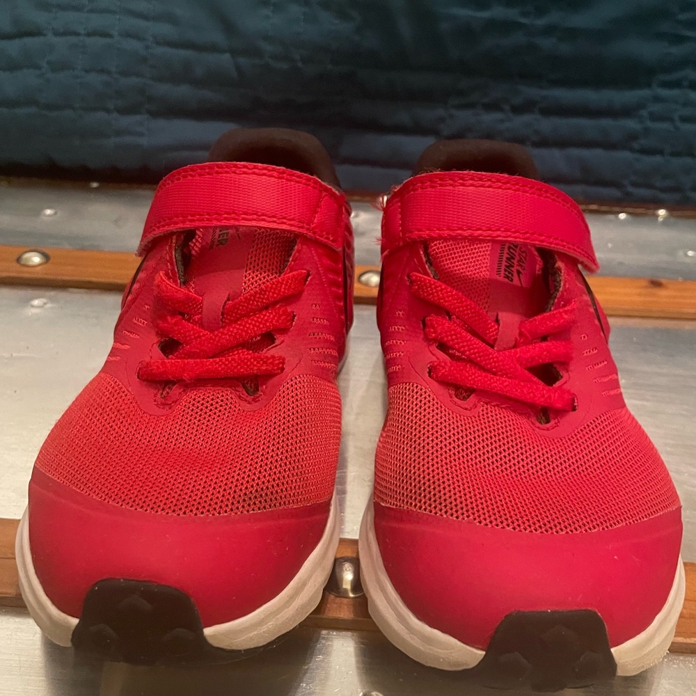 Starrunner Boys Size 1.5Y